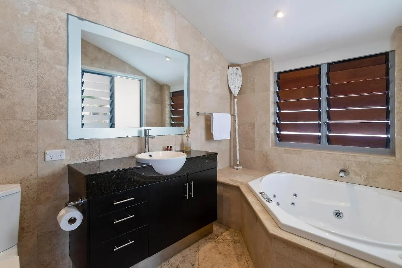 Jades On Lawson Apartment No 2 Byron Bay